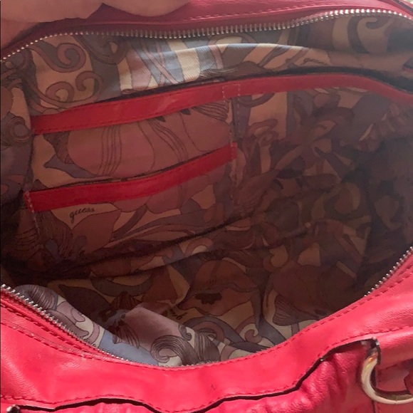 Pink Guess Purse - Picture 4 of 6